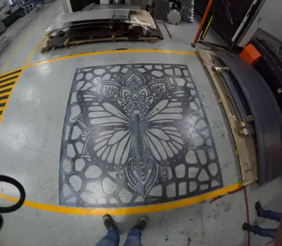 Industrial laser cutting equipment